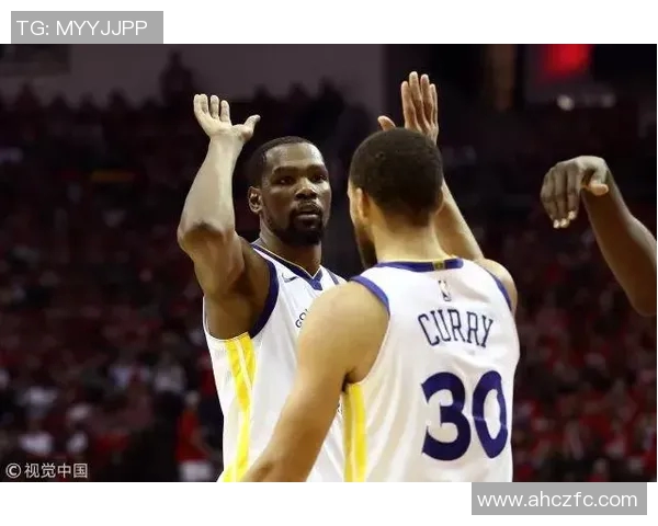 库里带领勇士对抗灰熊精彩对决视频回顾与分析